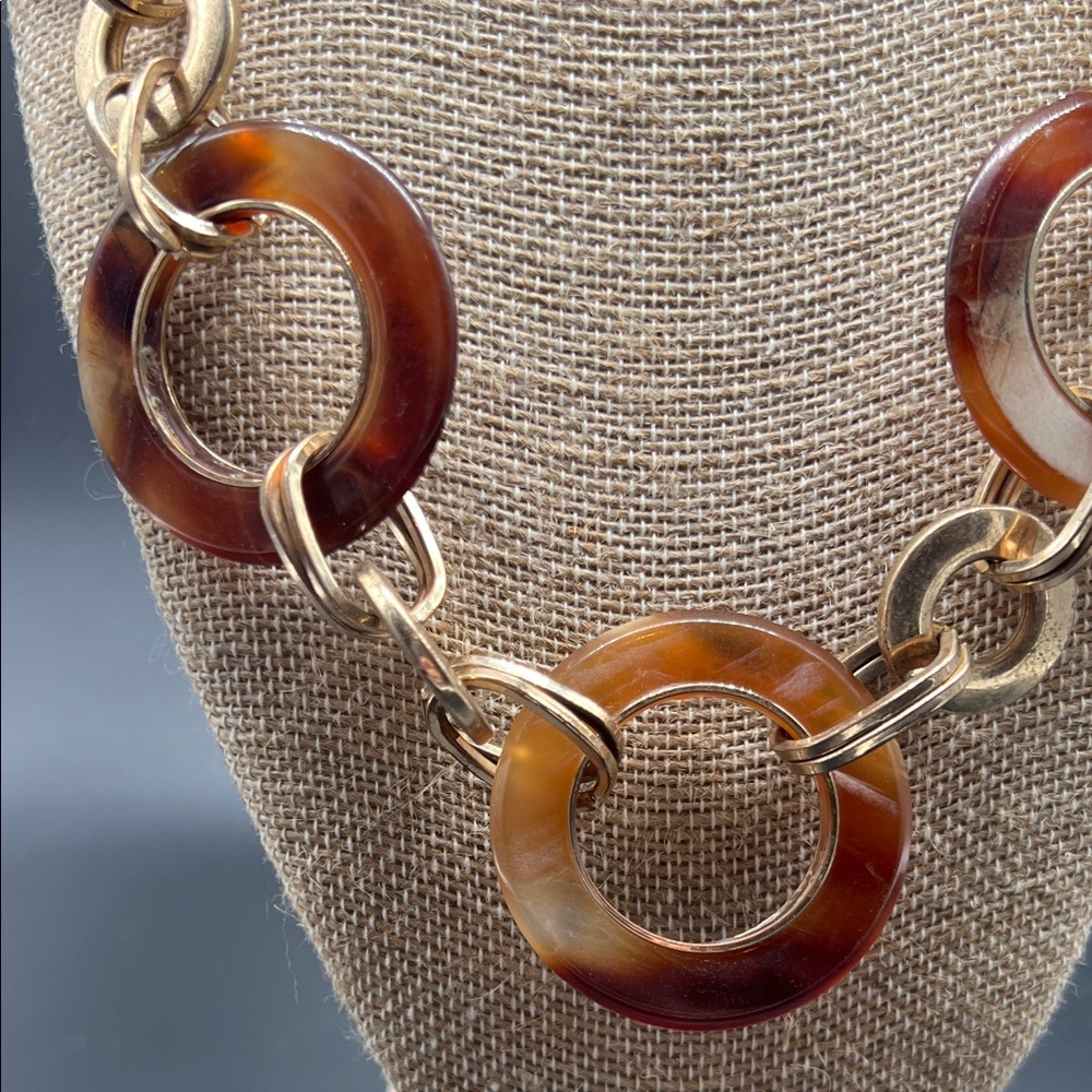 Chunky Tortoiseshell Lucite Link Statement Neckla… - image 4